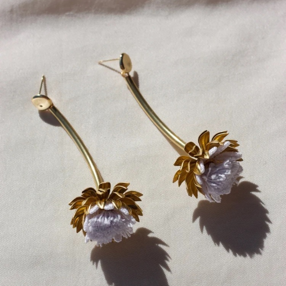Chic Gold and White Floral Drop Earrings